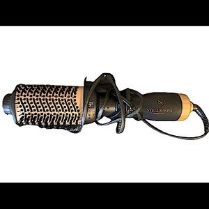 Brushed Beauty Hot Air Brush New Without Box
